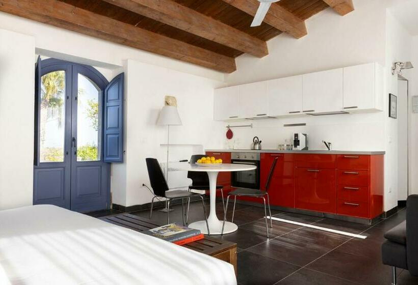 Полулюкс, Masseria Del Carrubo