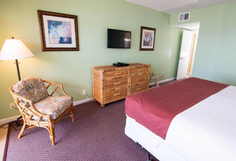 شقة غرفة واحدة, Palm Beach Waterfront Suites