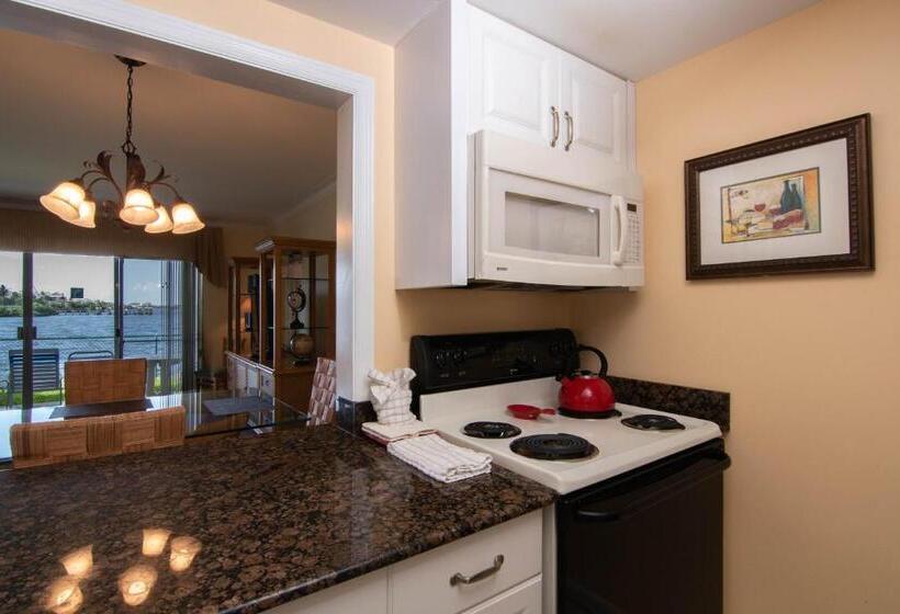 침실 2개 주택, Palm Beach Waterfront Suites