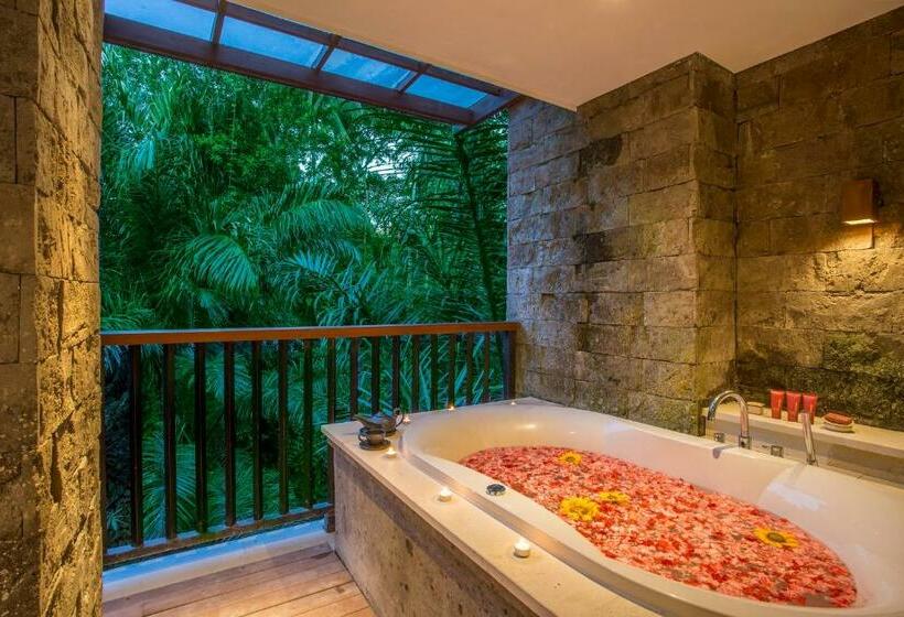 Люкс с гидромассажем, Visesa Ubud Resort