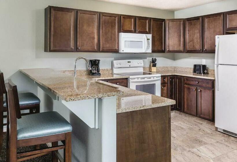 带2个卧室的套房, Worldmark Midway