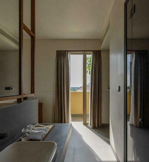 اتاق لوکس با بالکن, Cát Vàng Hotel & Apartment
