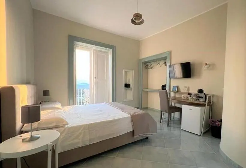 バルコニー付きデラックスルーム, Palazzo Palumbo