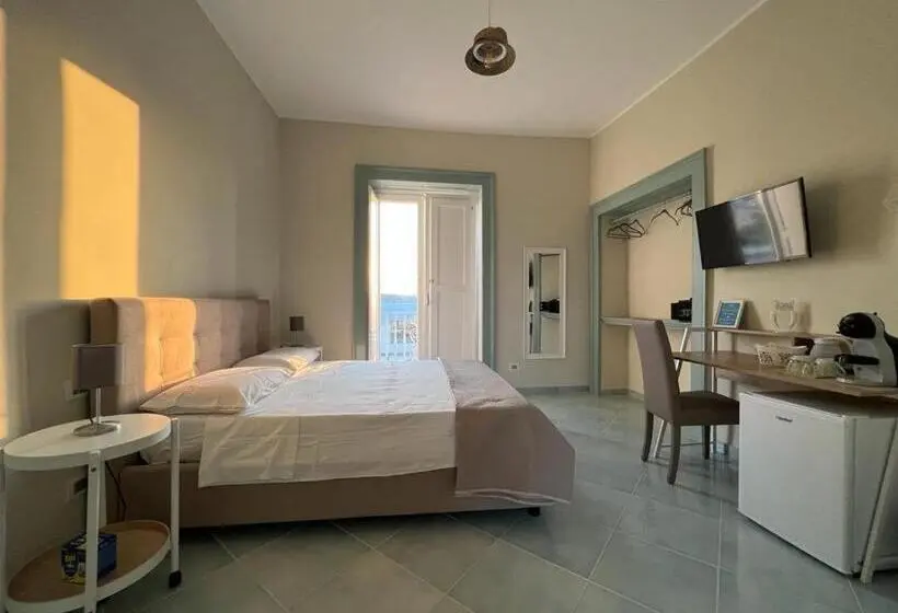バルコニー付きデラックスルーム, Palazzo Palumbo