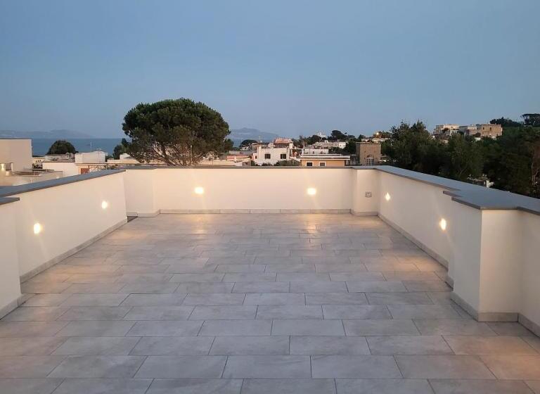 اتاق لوکس با بالکن, Palazzo Palumbo