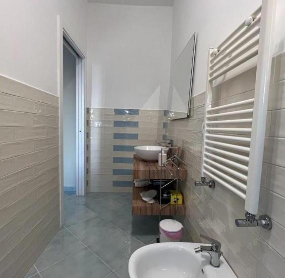 اتاق سوپریور چهار تخته, Palazzo Palumbo