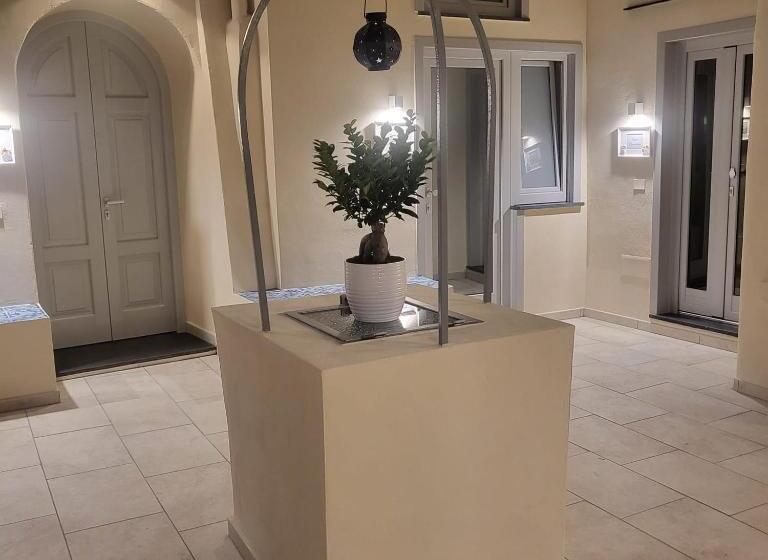 اتاق عادی, Palazzo Palumbo