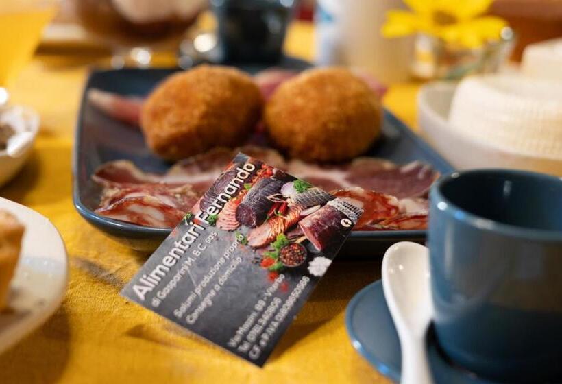 استودیوی لوکس, Inter Artes Prestige House And Luxury Suite