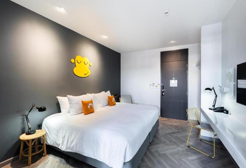 스탠다드 룸 킹사이즈 침대, Newly Opened   Blu Monkey Hub And Hotel Krabi Town
