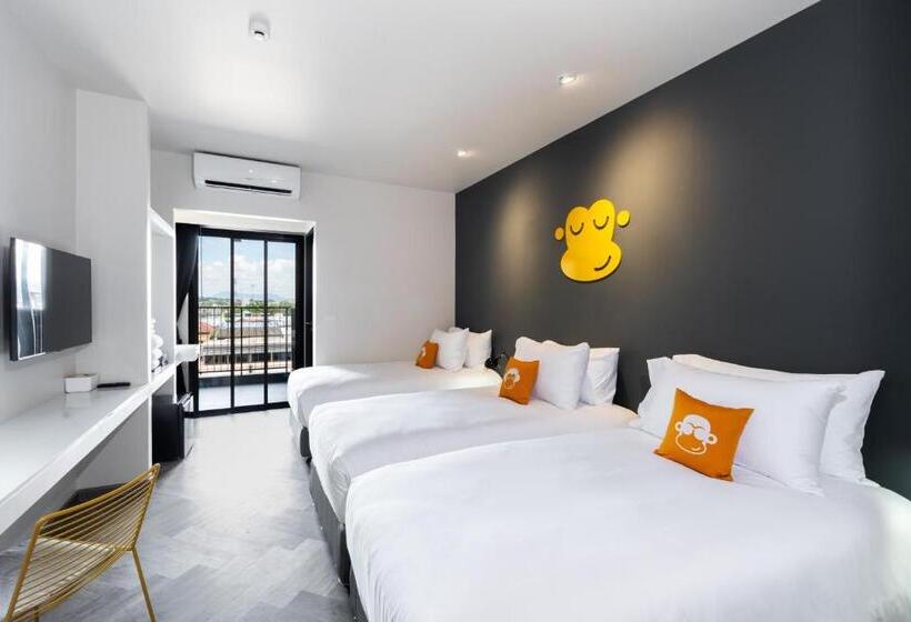 디럭스 트리플 룸, Newly Opened   Blu Monkey Hub And Hotel Krabi Town