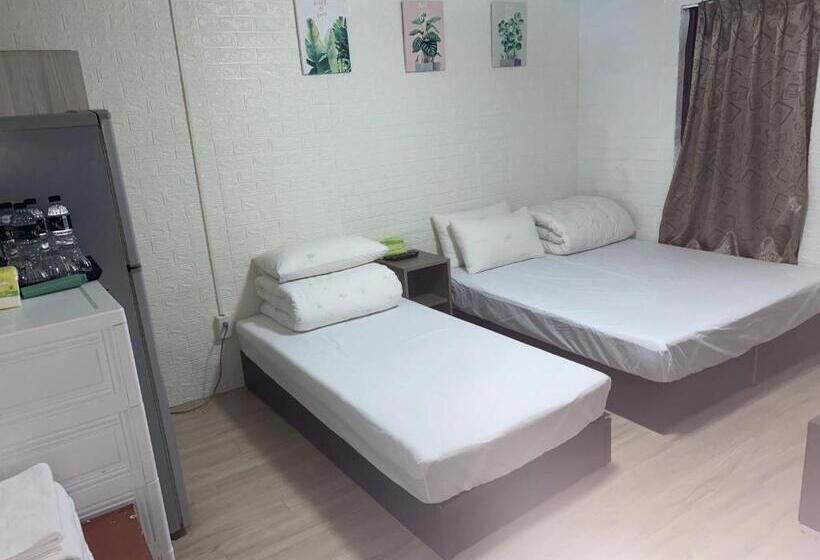 اتاق استاندارد سه نفره, Ez Stay