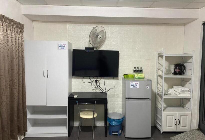 اتاق استاندارد سه نفره, Ez Stay