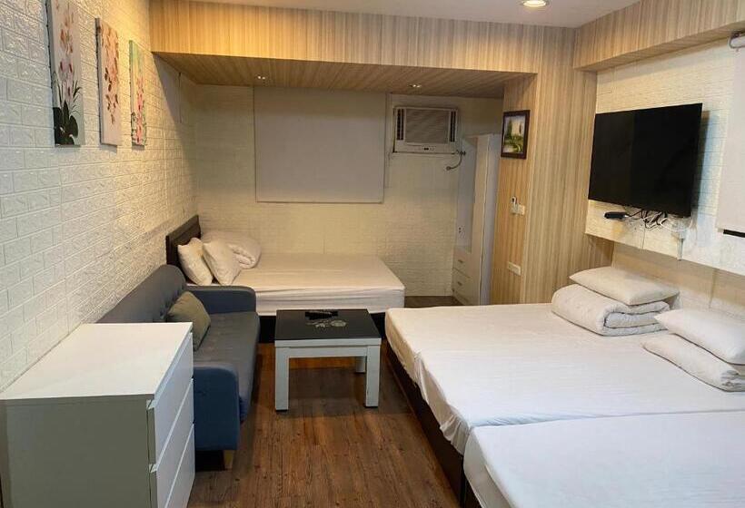 اتاق استاندارد چهار تخته, Ez Stay