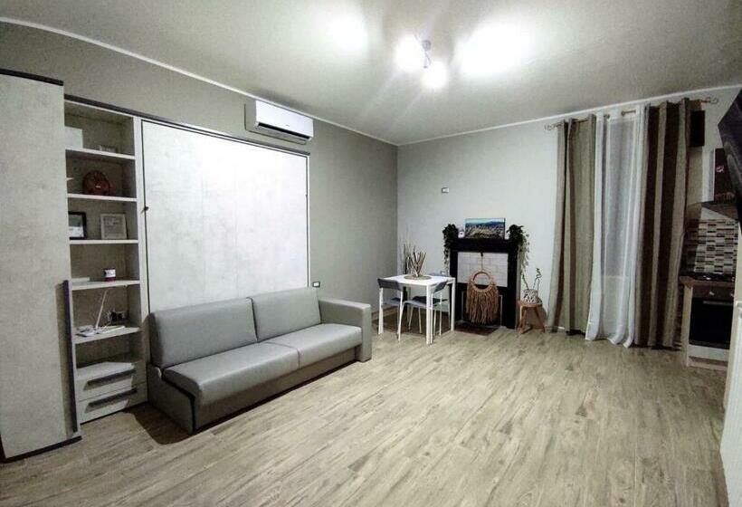 스탠다드 룸 킹사이즈 침대, Pietrapantone B&b