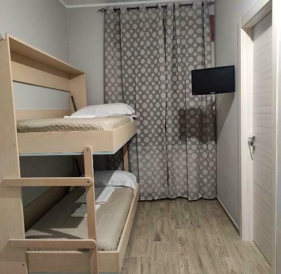 4인용 스탠다드 룸, Pietrapantone B&b