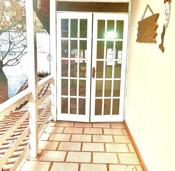 سوییت, Hostel Praia Do Recreio