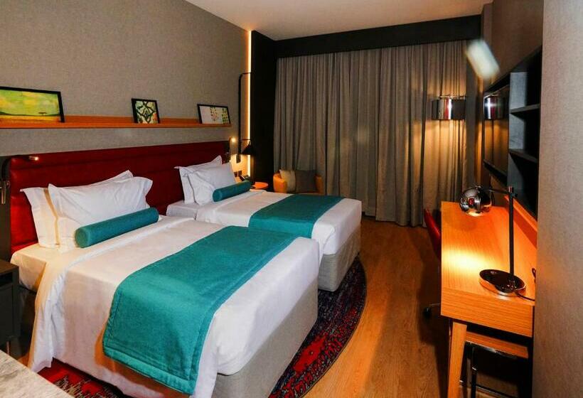 스탠다드 룸, Ramada Encore Al Khobar Corniche