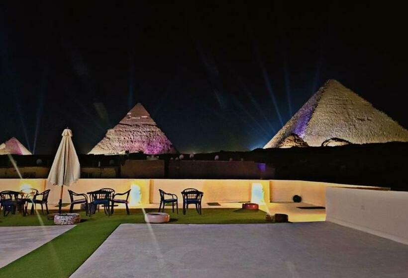 キングサイズベッドのデラックスルーム, Solima Pyramids View