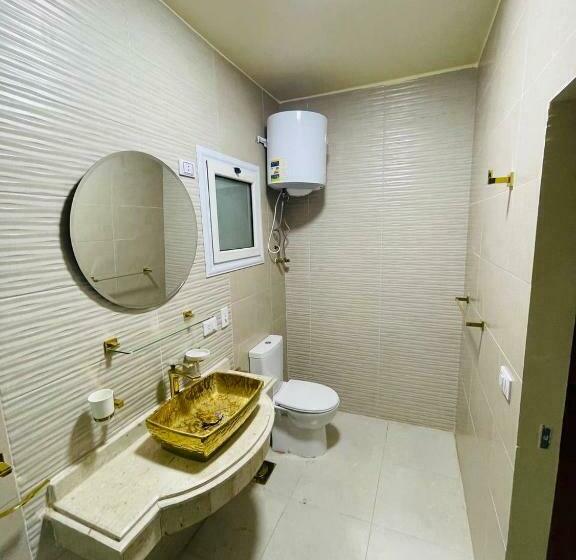 スイート(家族用), Solima Pyramids View