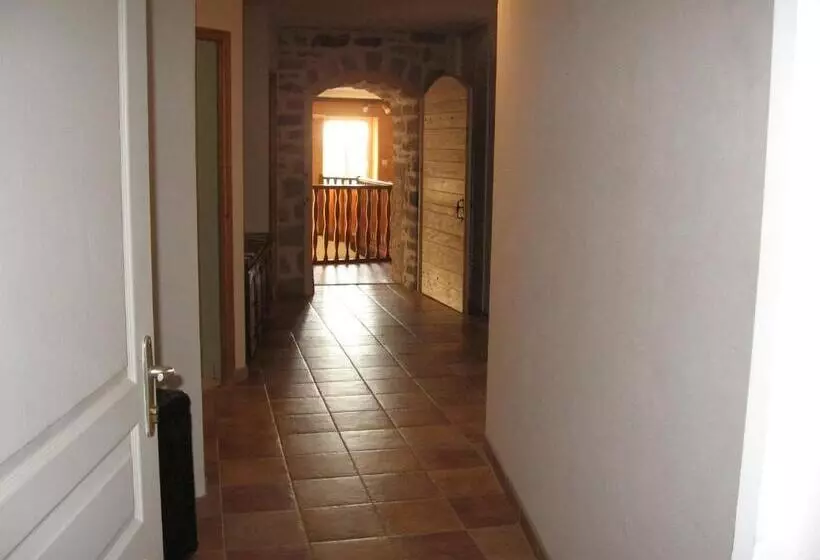 Perhesviitti, Chez Robert Et Catherine