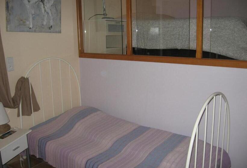 Family Suite, Chez Robert Et Catherine