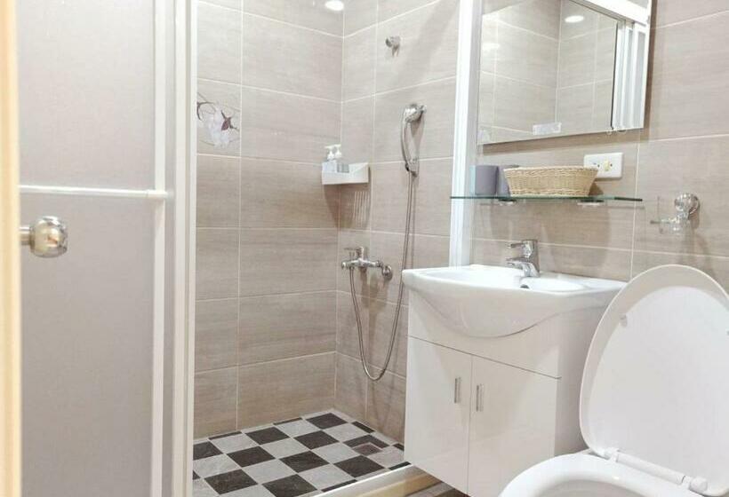 اتاق استاندارد, Honey B&b