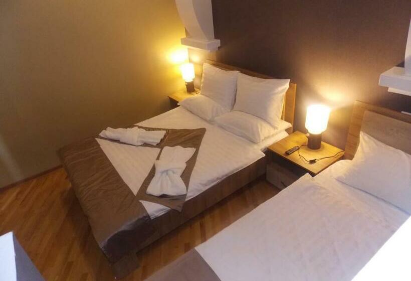 مجموعه ویستا شهر, Almi