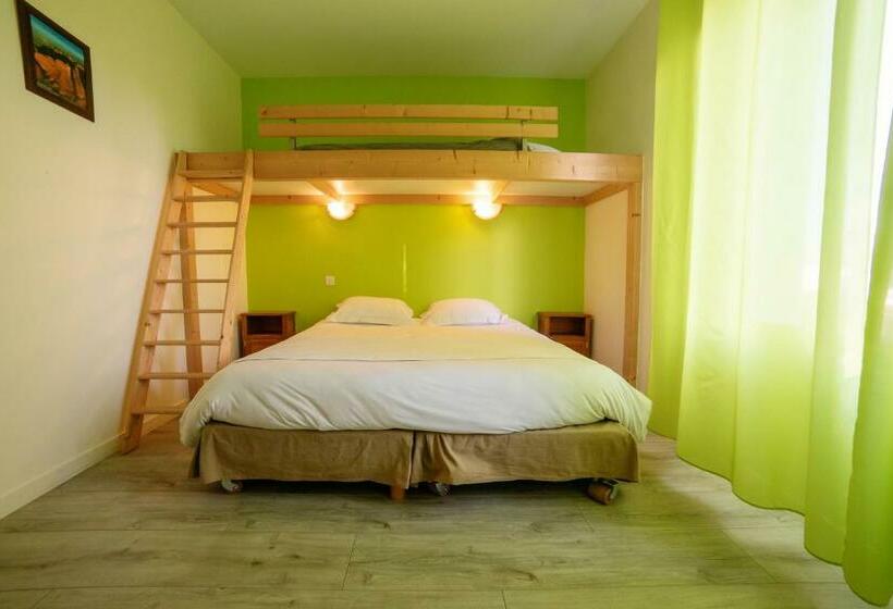 스탠다드 트리플 룸, Domaine Du Bocage