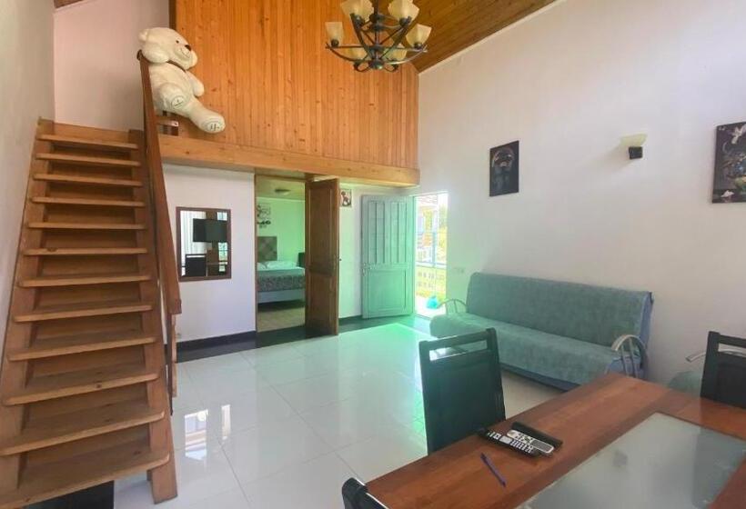 سوییت خانوادگی, Kaprovani Sand