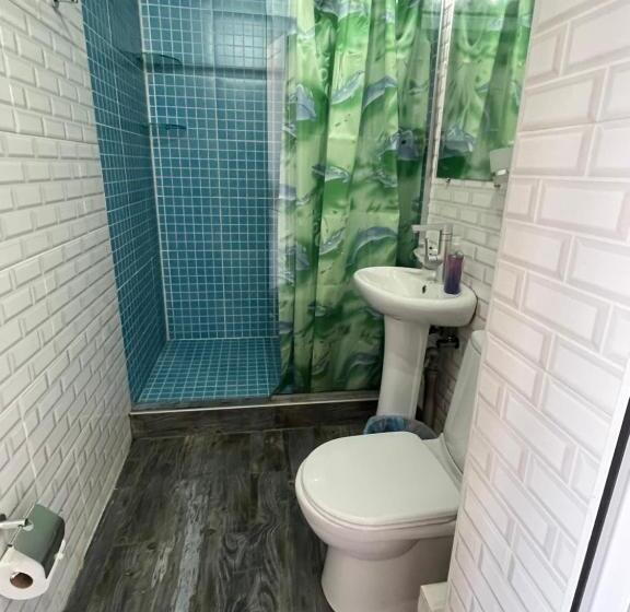 خانه 1 خوابه, Kaprovani Sand