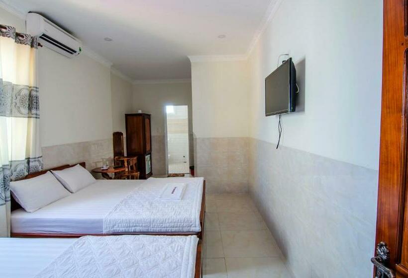 اتاق استاندارد چهار تخته, Kim Hồng Anh Guest House