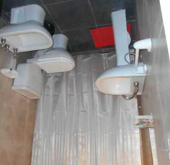 Standardzimmer, Life