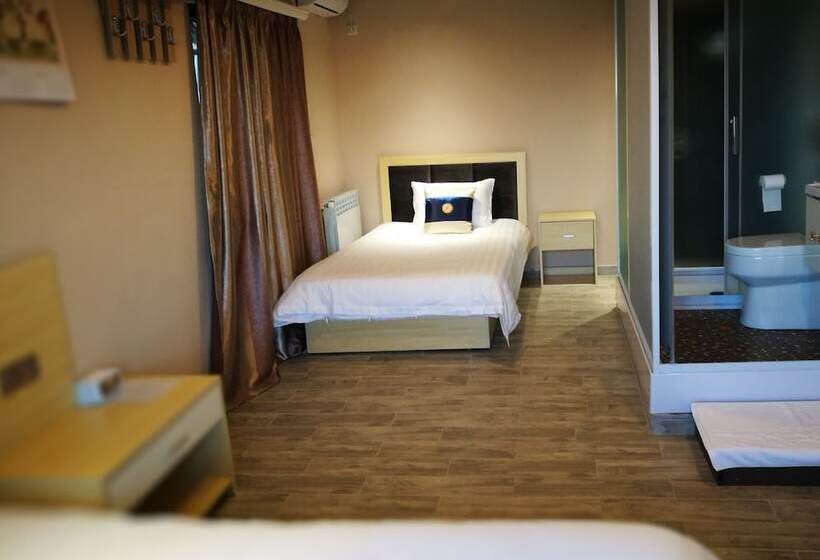 اتاق استاندارد, Top Boutique