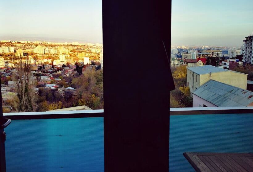 اتاق استاندارد, Top Boutique