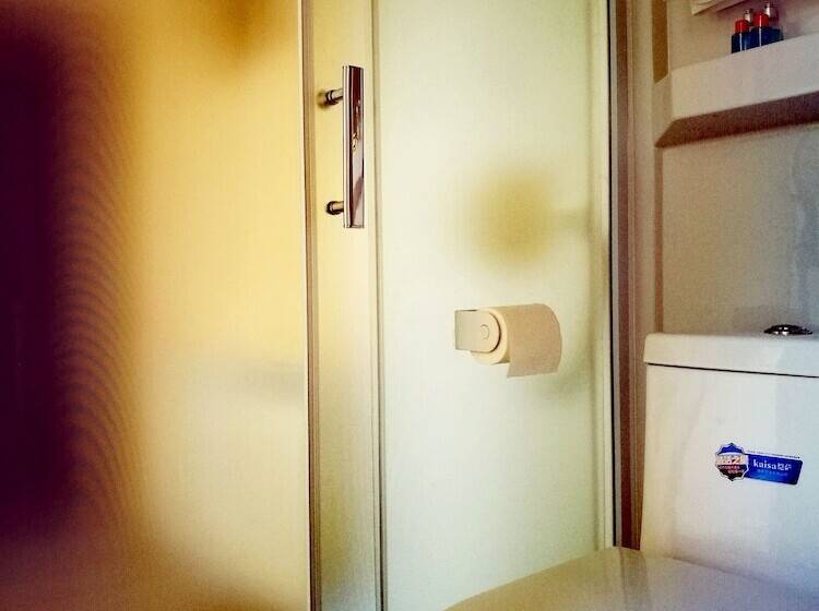 آپارتمان اکونومی 1 خوابه, Top Boutique