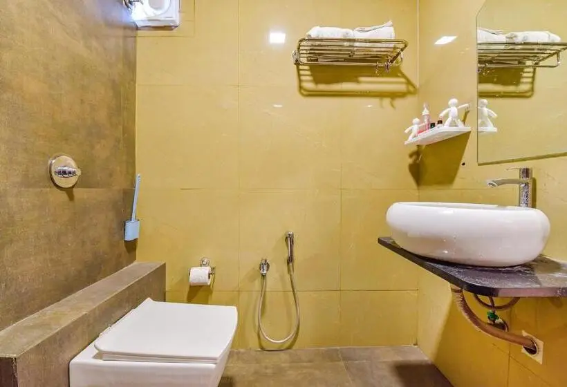 Deluxe-huone, Fabhotel Avadh Palace