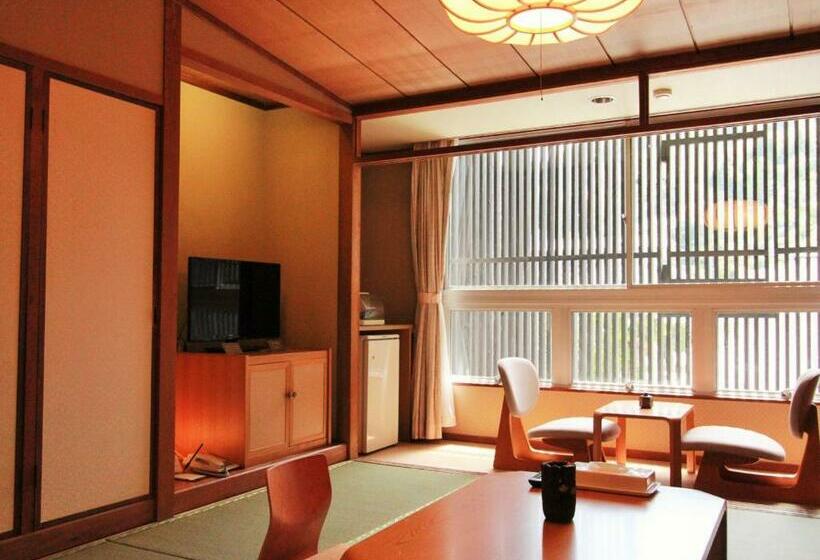 스탠다드 룸, 三朝温泉 桃園館