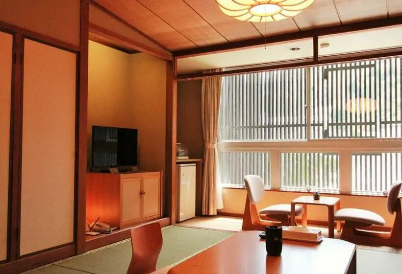 Standard-huone, 三朝温泉　桃園館