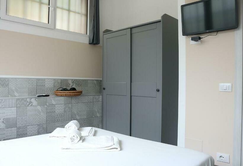 豪华房间, Gambara Guests House