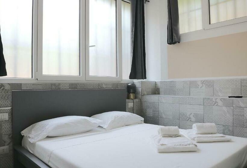 豪华房间, Gambara Guests House