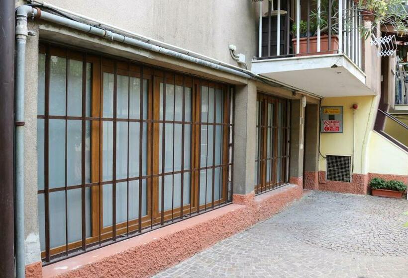 豪华房间, Gambara Guests House