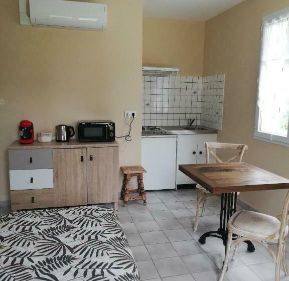 带露台的标准工作室, L Hacienda