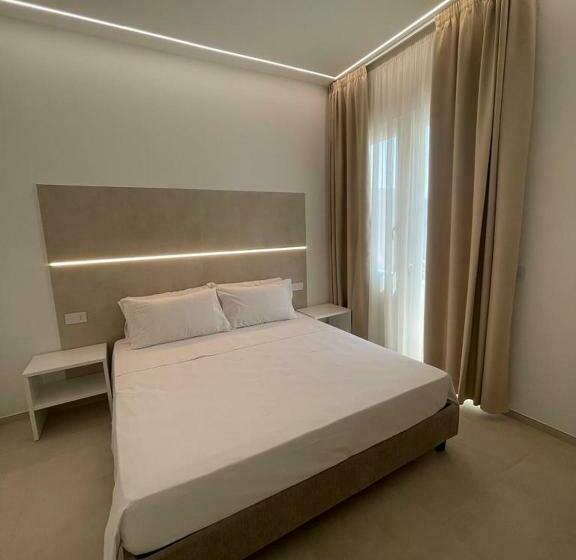 غرفة قياسية, Room Corso 219