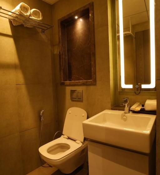 Номер Deluxe Вид на Море с Балконом, Livbox At Supernova