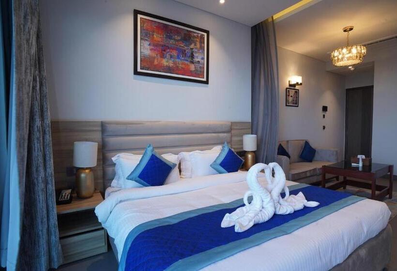 اتاق استاندارد با تخت بزرگ, Livbox At Supernova
