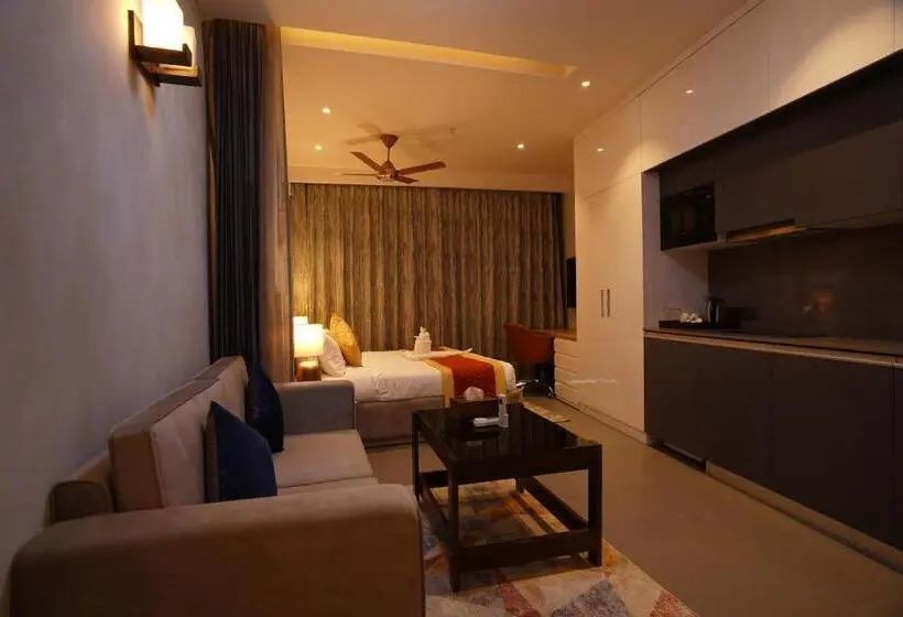 اتاق استاندارد با تخت بزرگ, Livbox At Supernova