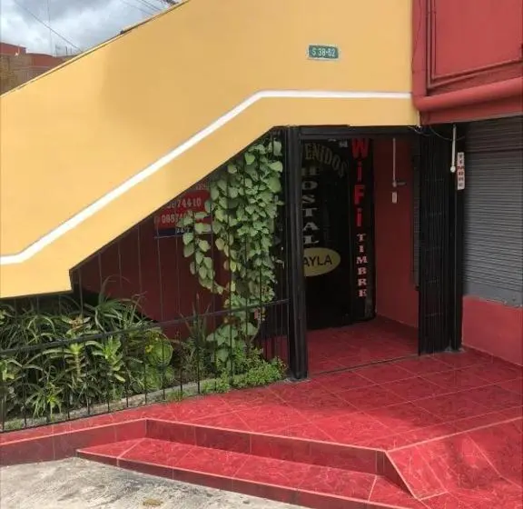 スタンダードルーム, Hostal Quito Nayla