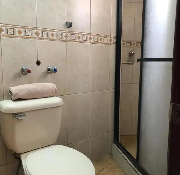 スタンダードシングルルーム, Hostal Quito Nayla