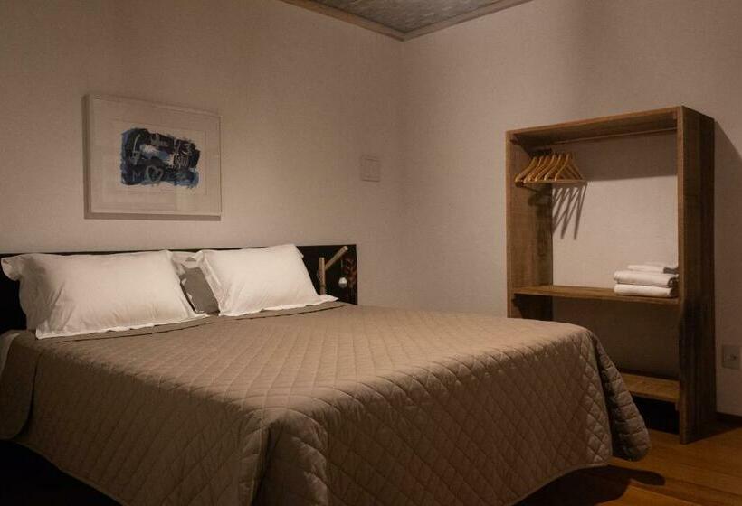 スタンダードルーム, Villa Madorna