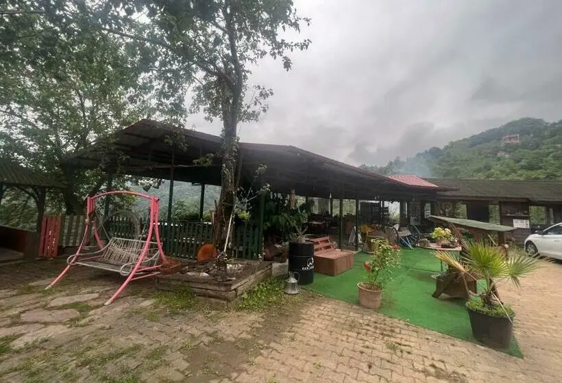 ベーシックトリプルルーム, Ayvadere 102 Karadeniz Kus Cenneti Dağ Manzaralı